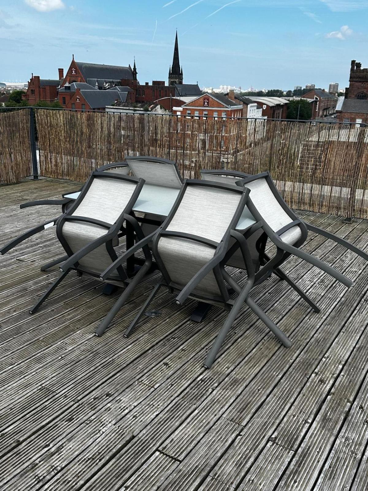 Penthouse - Liverpool City Centre - Nhs Stays - Liverpool Royal Hospital Dış mekan fotoğraf